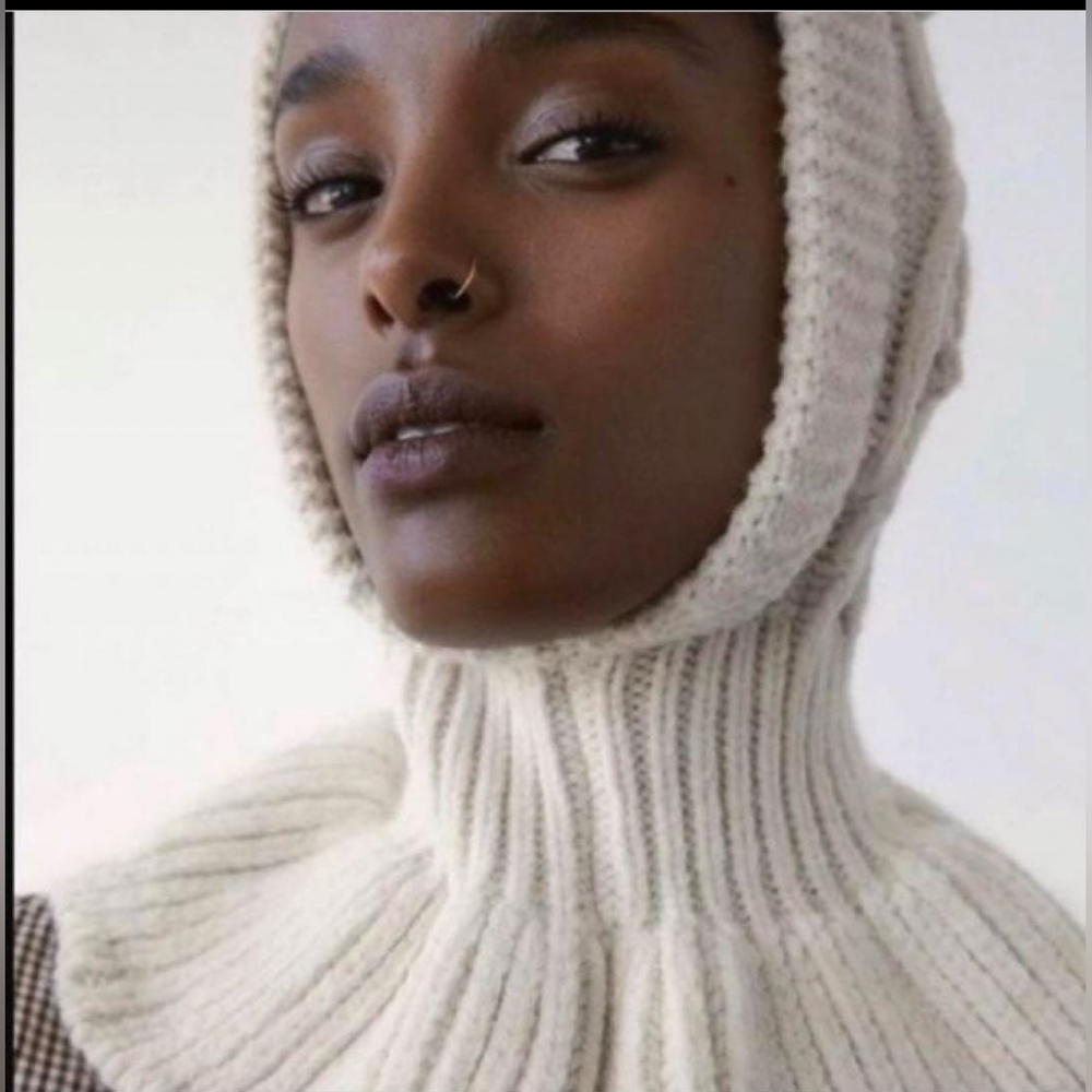 NWOT Zara Cream Ribbed Knit Balaclava